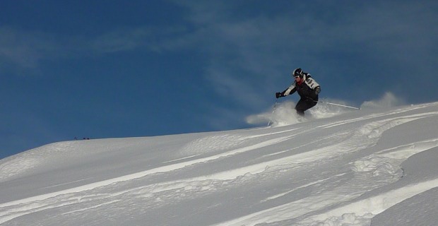 ../public/Images/SlideHome/36.jpg
