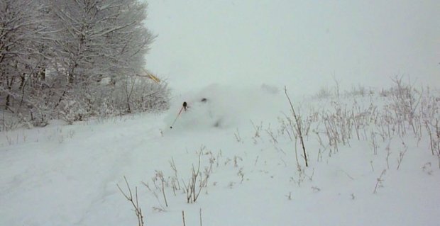 ../public/Images/SlideHome/s-3.jpg